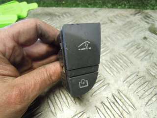 Кнопка (выключатель) Audi A6 C6 (S6,RS6) 2008г.  - Фото 2