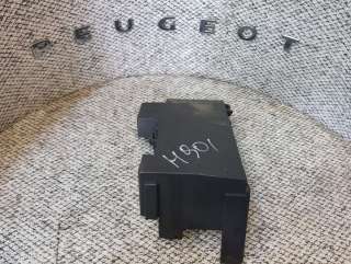  Крышка блока предохранителей Peugeot 3008 1 Арт 82121754, вид 2