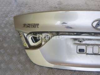 Крышка багажника Hyundai Sonata (YF) 2011г. 692004Q000 - Фото 2