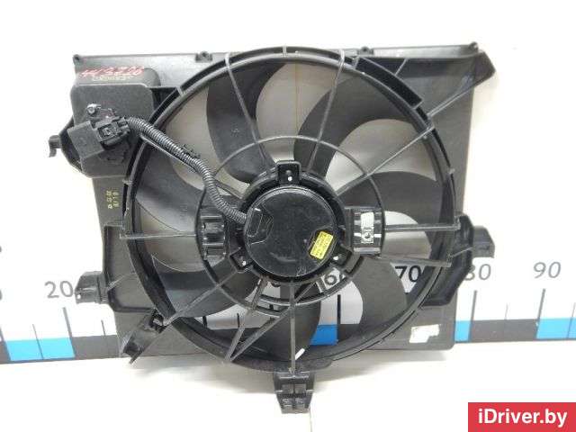 Вентилятор радиатора Hyundai Solaris 1 2012г. 253801R350 Hyundai-Kia - Фото 1