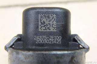 Клапан электромагн. изменения фаз ГРМ Kia Soul 1 2011г. 243752E100 Hyundai-Kia - Фото 6