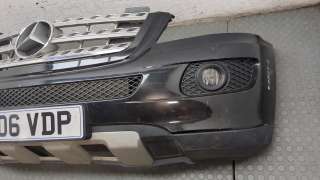 Решетка радиатора Mercedes ML W164 2006г.  - Фото 4