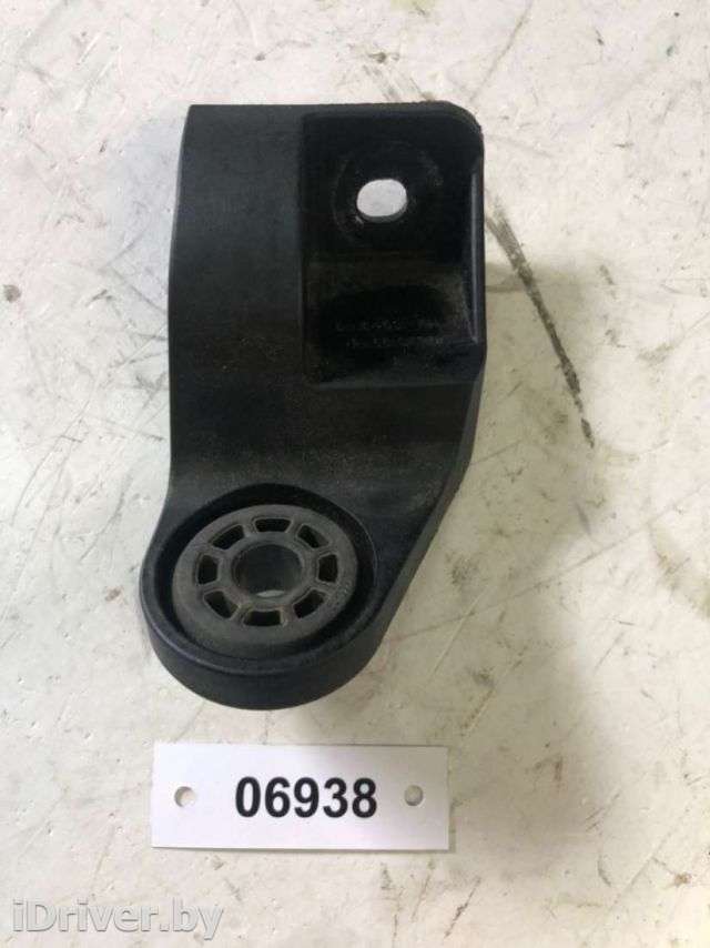 Крепление кассеты радиаторов Chevrolet Equinox 3 2018г. 84164531 - Фото 1