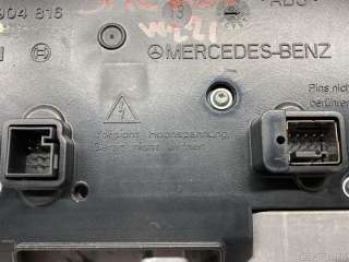 2218205489 Mercedes Benz Дисплей информационный Mercedes E W212 Арт E31428126, вид 7