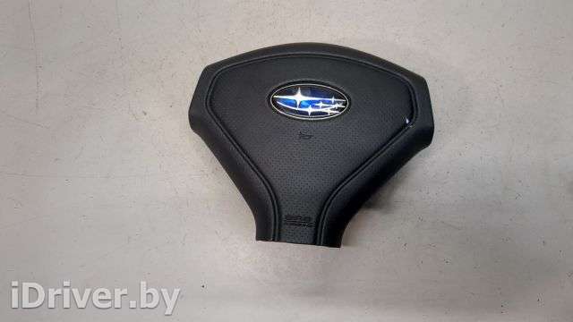 Подушка безопасности водителя Subaru Forester SG 2006г.  - Фото 1