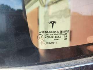 Стекло кузовное боковое правое Tesla model X 2020г.  - Фото 3