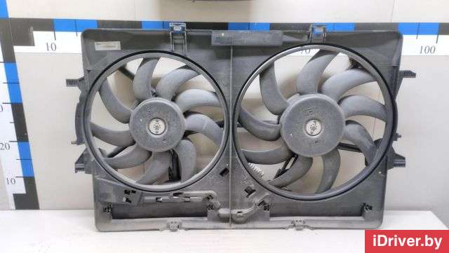Вентилятор радиатора Audi A4 B8 2009г.  - Фото 1