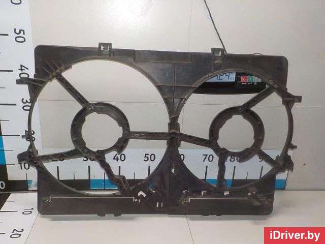 Диффузор (кожух) вентилятора Audi A7 2 (S7,RS7) 2007г. 8K0121207A VAG - Фото 1