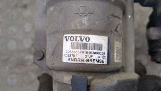 23166657 Кран тормозной прицепа Volvo FH Арт 9100409, вид 2