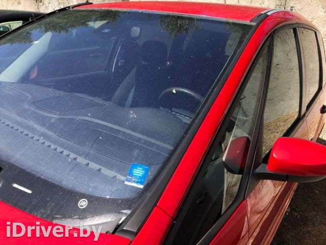 Молдинг лобового стекла Ford Galaxy 2 2007г.  - Фото 1