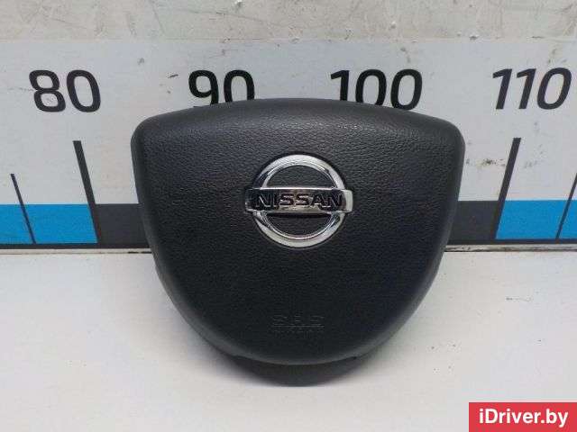 Подушка безопасности в рулевое колесо Nissan Murano Z52 2006г.  - Фото 1