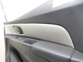 Обшивка двери передней правой Chevrolet Cruze J300 restailing 2011г. 95184194 GM - Фото 5