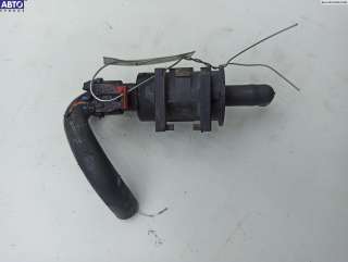 Клапан вентиляции топливного бака Opel Zafira A 2002г.  - Фото 2