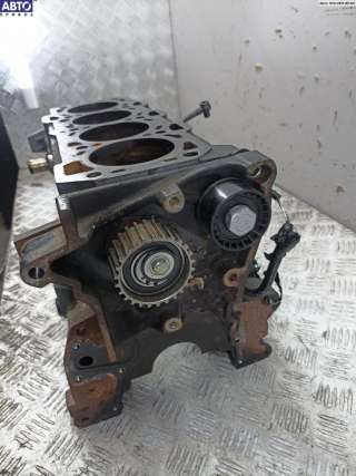 Блок цилиндров двигателя (картер) Opel Signum 2006г.  - Фото 3