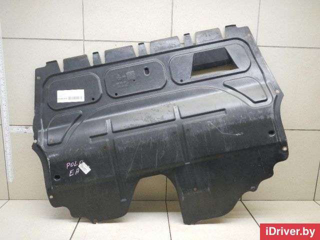 Защита (пыльник) двигателя Volkswagen Polo 6 2010г. 6R0825235A VAG - Фото 1
