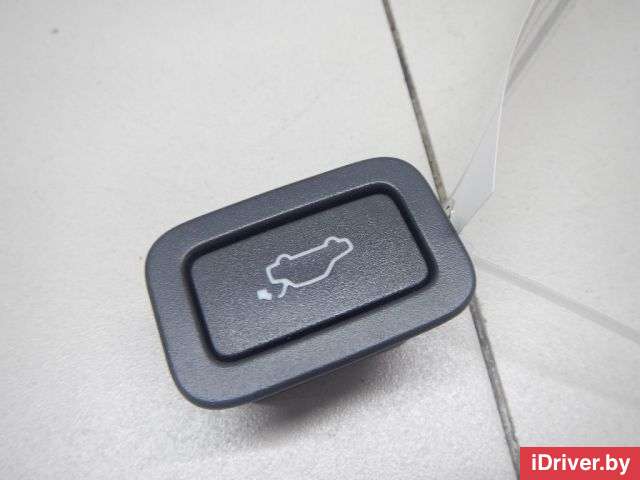 Кнопка открытия багажника Volvo S60 2 2013г. 31264960 Volvo - Фото 1