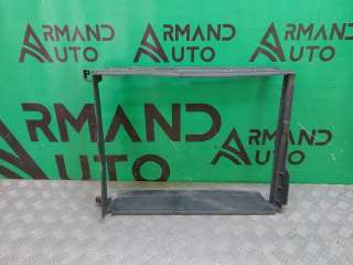 215596207R рамка радиатора Renault Sandero 2 Арт ARM328959