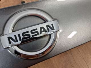 Накладка крышки багажника Nissan Qashqai 2  908104ES0H, 90810-4ES0H - Фото 5