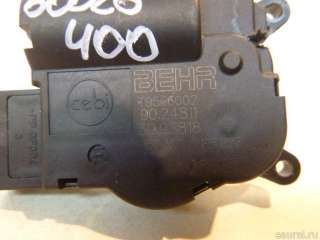 Моторчик заслонки отопителя Opel Zafira B 2007г.  - Фото 2