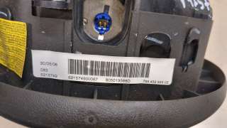 Подушка безопасности водителя Fiat Doblo 1 2006г.  - Фото 3