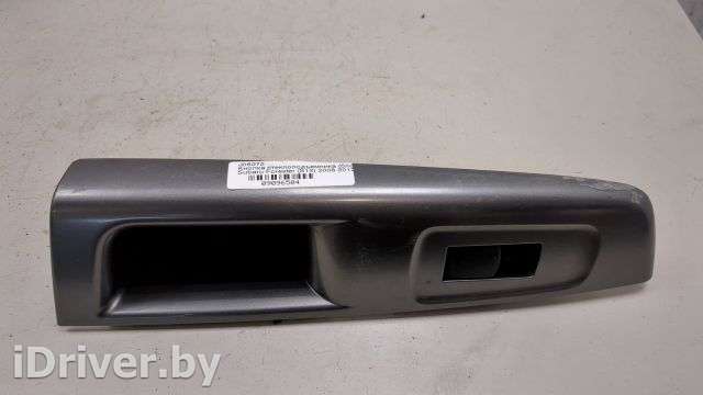 Кнопка стеклоподъемника заднего правого Subaru Forester SH 2011г.  - Фото 1